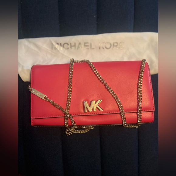 Michael kors special edition crossbody - Picture 4 of 10